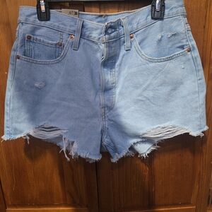 Brand New Women's Levi's High Rise 501 Shorts Distressed